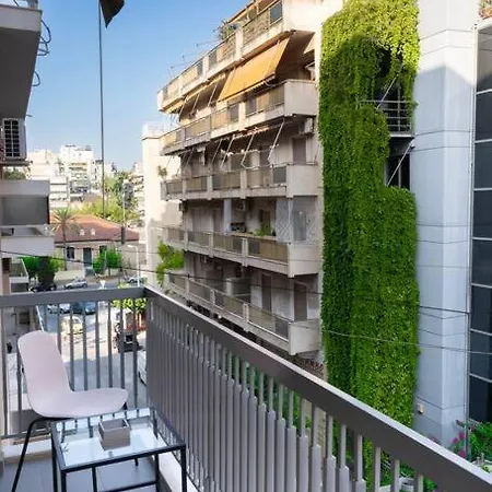 Homey Renovated 1 Bedroom In Kesariani *